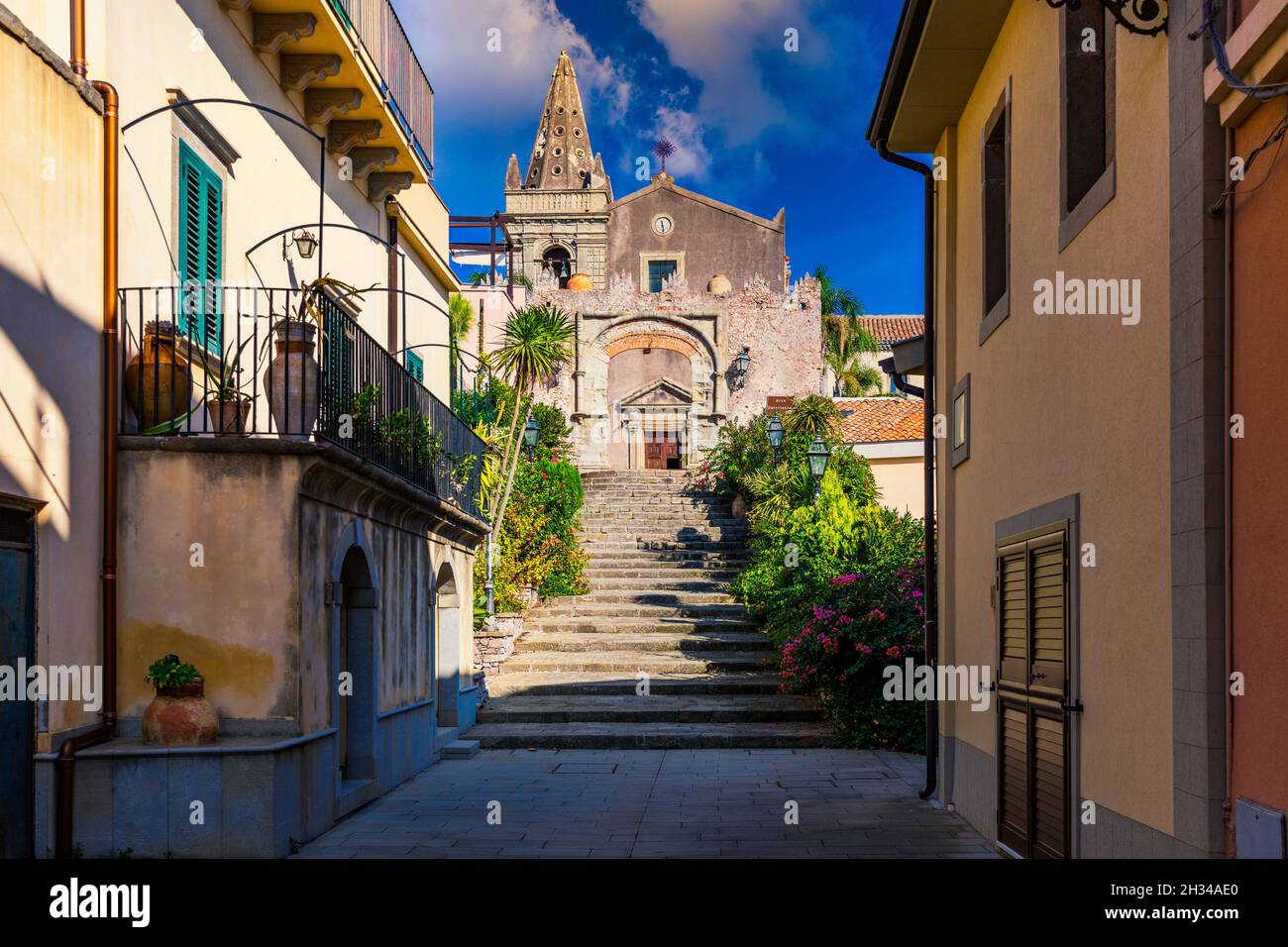 Scenic view in Forza d`Agro, picturesque town in the Province of Messina, Sicily, southern Italy. Forza d'Agro, Sicilian historical city on the rock o Stock Photo